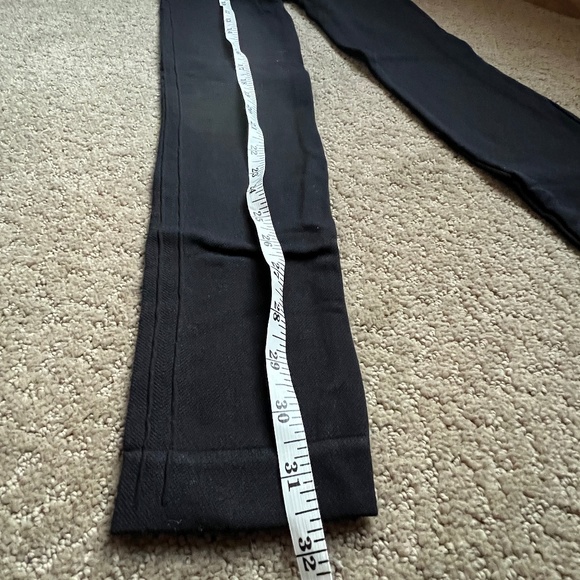 SPANX 'LOOK AT ME NOW' Seamless Leggings FL3515 Black-Small-EUC - Picture 3 of 5